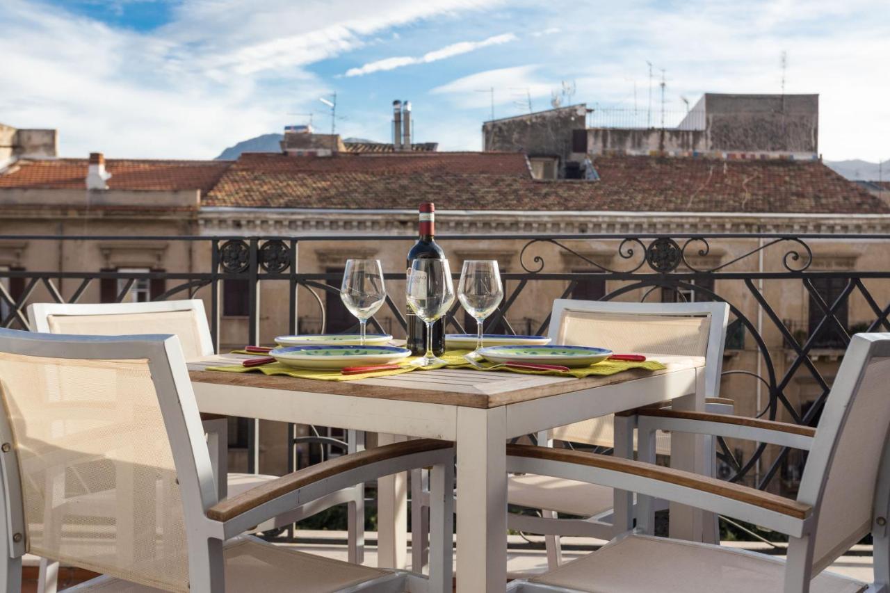 Terrazza Massimo Apartment ปาแลร์โม ภายนอก รูปภาพ