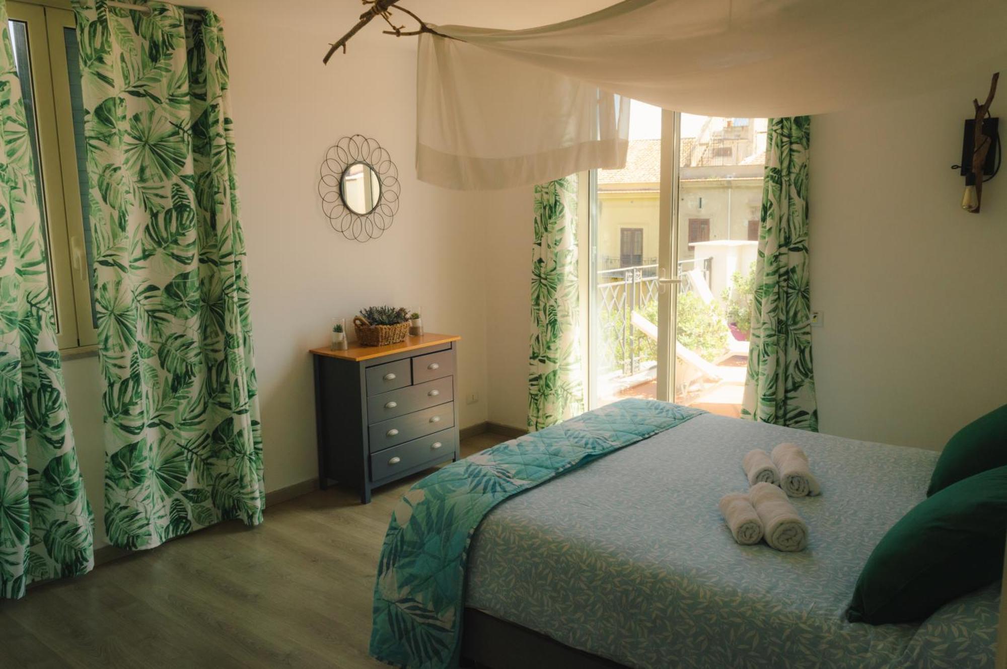 Terrazza Massimo Apartment ปาแลร์โม ภายนอก รูปภาพ